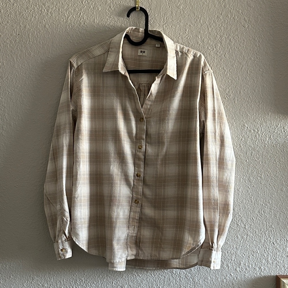 Uniqlo Beige Plaid Shirt